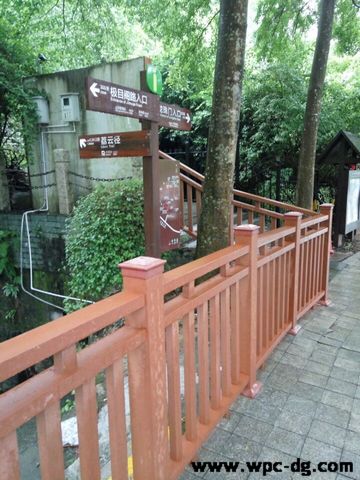 塘朗山公園木塑護欄